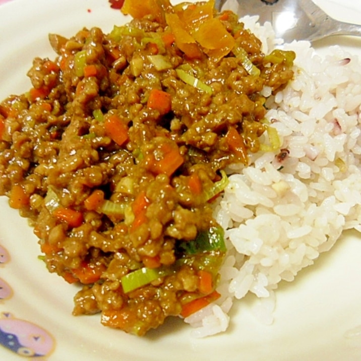 ネギと野菜たっぷりドライカレー